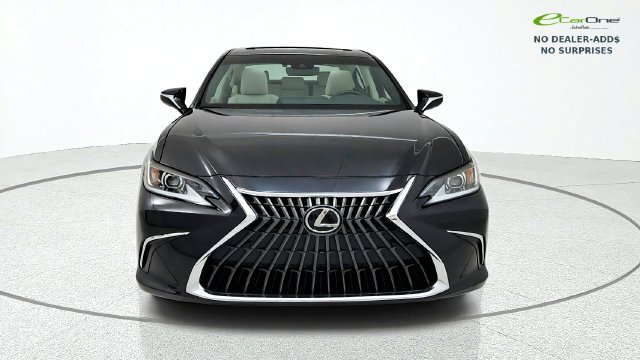 Used 2025 Lexus ES 350 w/ Premium Package FWD image 2