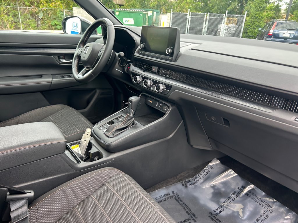 Certified 2024 Honda CR-V Sport image 30