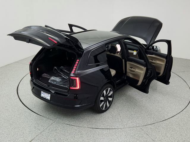 New 2025 Volvo EX90 Plus image 37