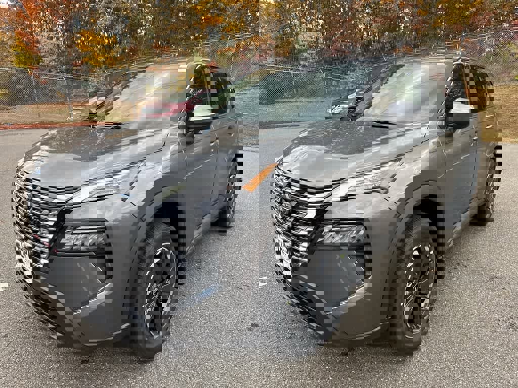 New 2026 Nissan Rogue SV image 3