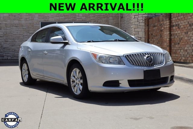 Used 2012 Buick LaCrosse Convenience FWD image 1