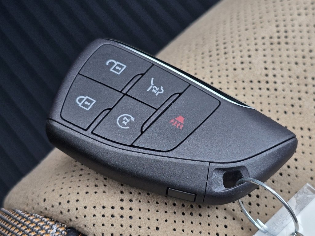 New 2026 Chevrolet Equinox ACTIV w/ Convenience Package III image 20