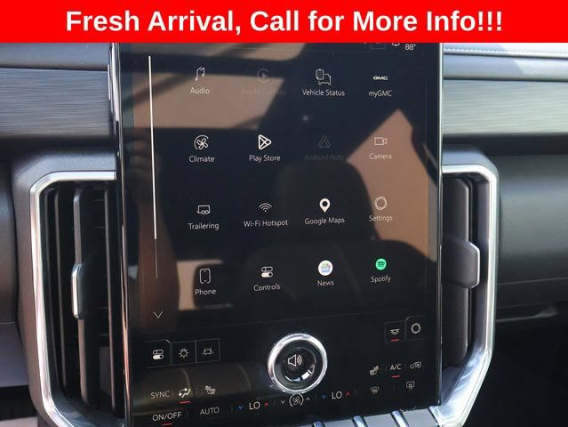 Used 2026 GMC Acadia Elevation w/ Black Edition AWD/4WD image 32