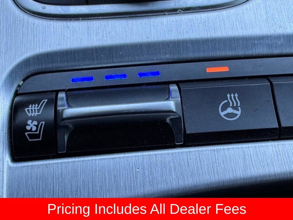 Used 2023 Kia Stinger GT2 AWD/4WD image 22