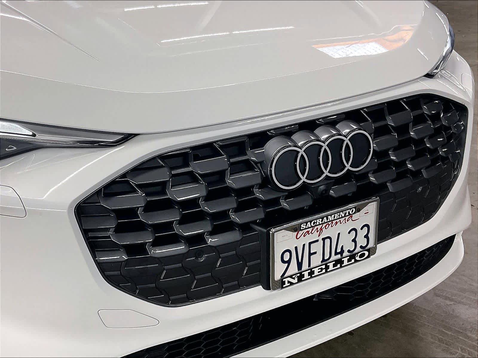 Certified 2025 Audi Q5 Premium w/ Convenience Package AWD/4WD image 31