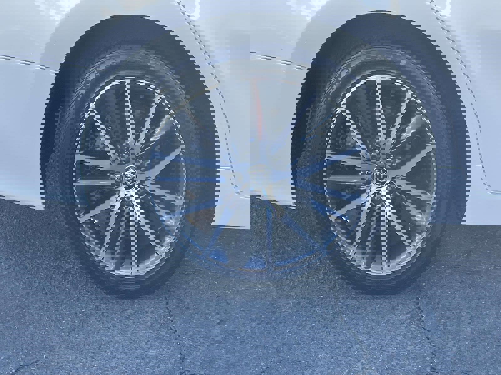 Used 2021 Toyota Camry XLE image 10