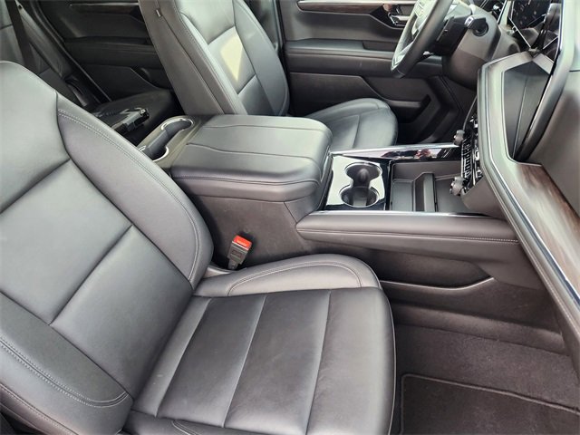 Used 2025 Chevrolet Tahoe LT image 20