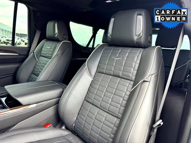Used 2025 Cadillac Escalade ESV Sport Platinum AWD/4WD image 22