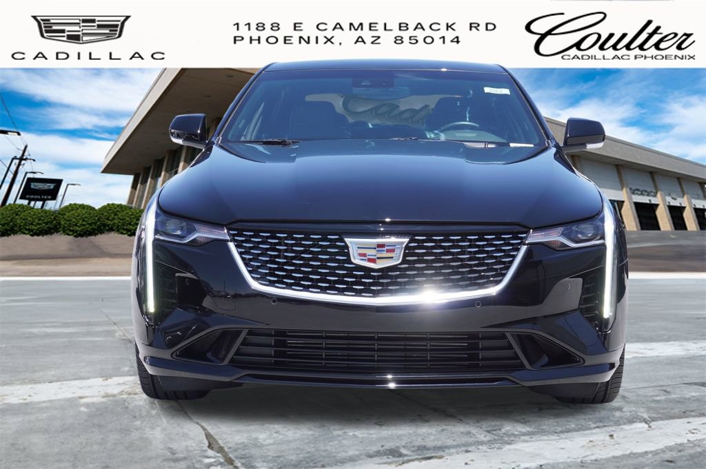 Used 2025 Cadillac CT4 Premium Luxury image 5
