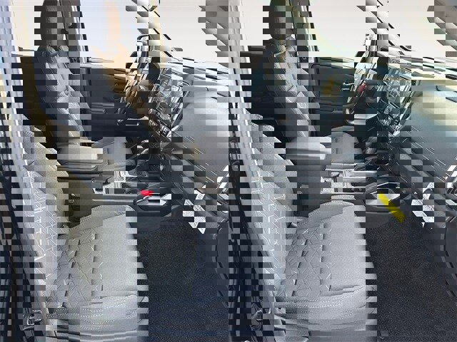 New 2026 Nissan Frontier SV w/ Tow Package image 15