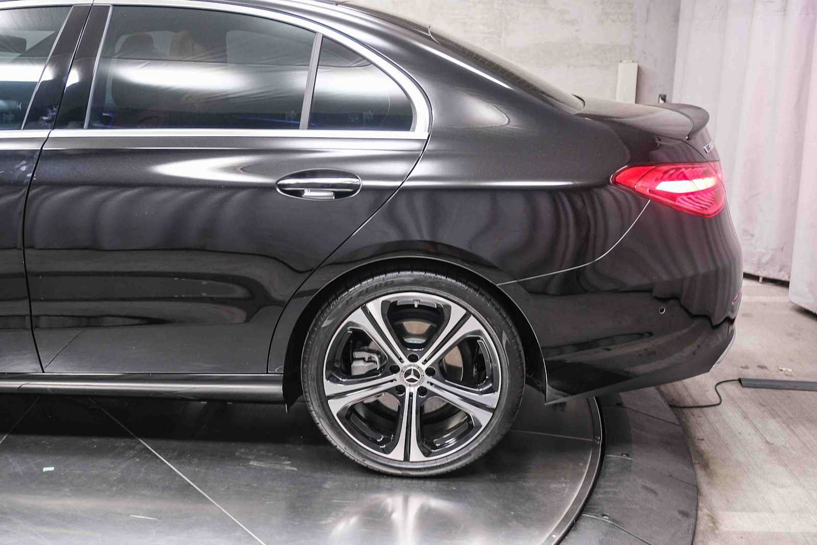 Certified 2025 Mercedes-Benz C 300 Sedan image 8