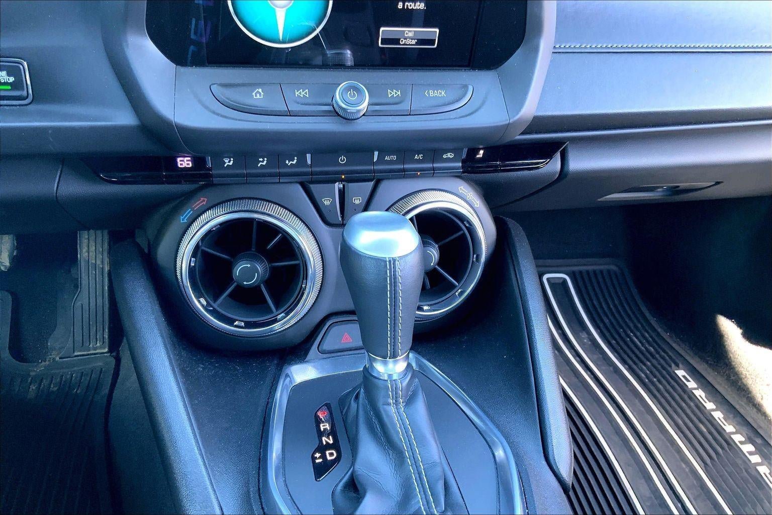 Used 2018 Chevrolet Camaro LT w/ Technology Package RWD image 31