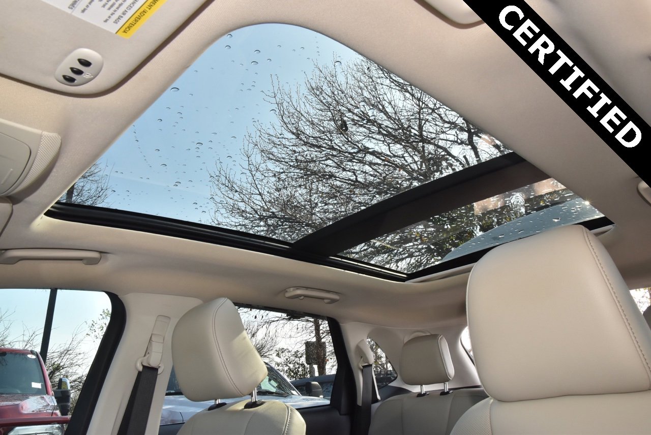 Certified 2021 Ford Edge Titanium w/ Equipment Group 301A image 32