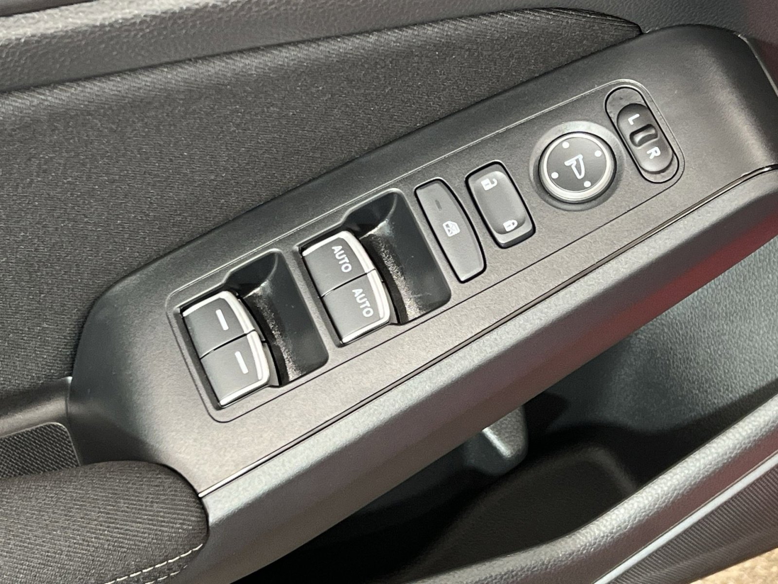 Used 2025 Honda Civic Sport image 13