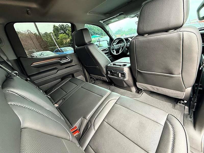 Used 2025 GMC Sierra 1500 Denali w/ Technology Package AWD/4WD image 32