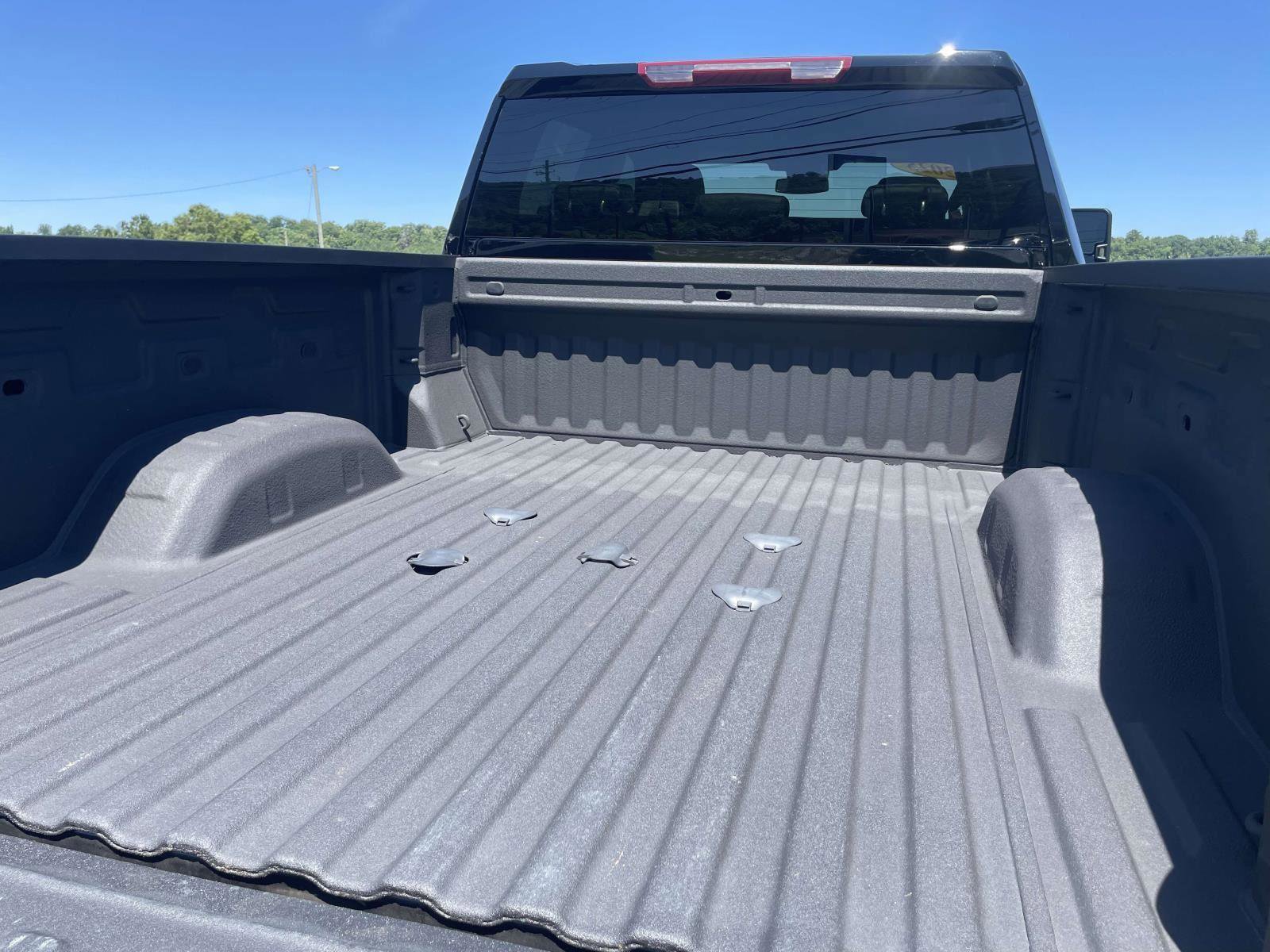 Used 2025 Chevrolet Silverado 2500 Custom w/ Custom Value Package AWD/4WD image 28