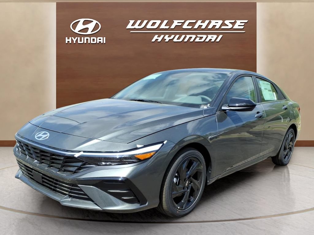 New 2026 Hyundai Elantra SEL Sport Premium