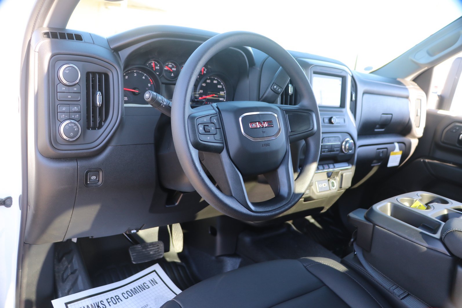 New 2026 GMC Sierra 3500 Pro AWD/4WD image 15