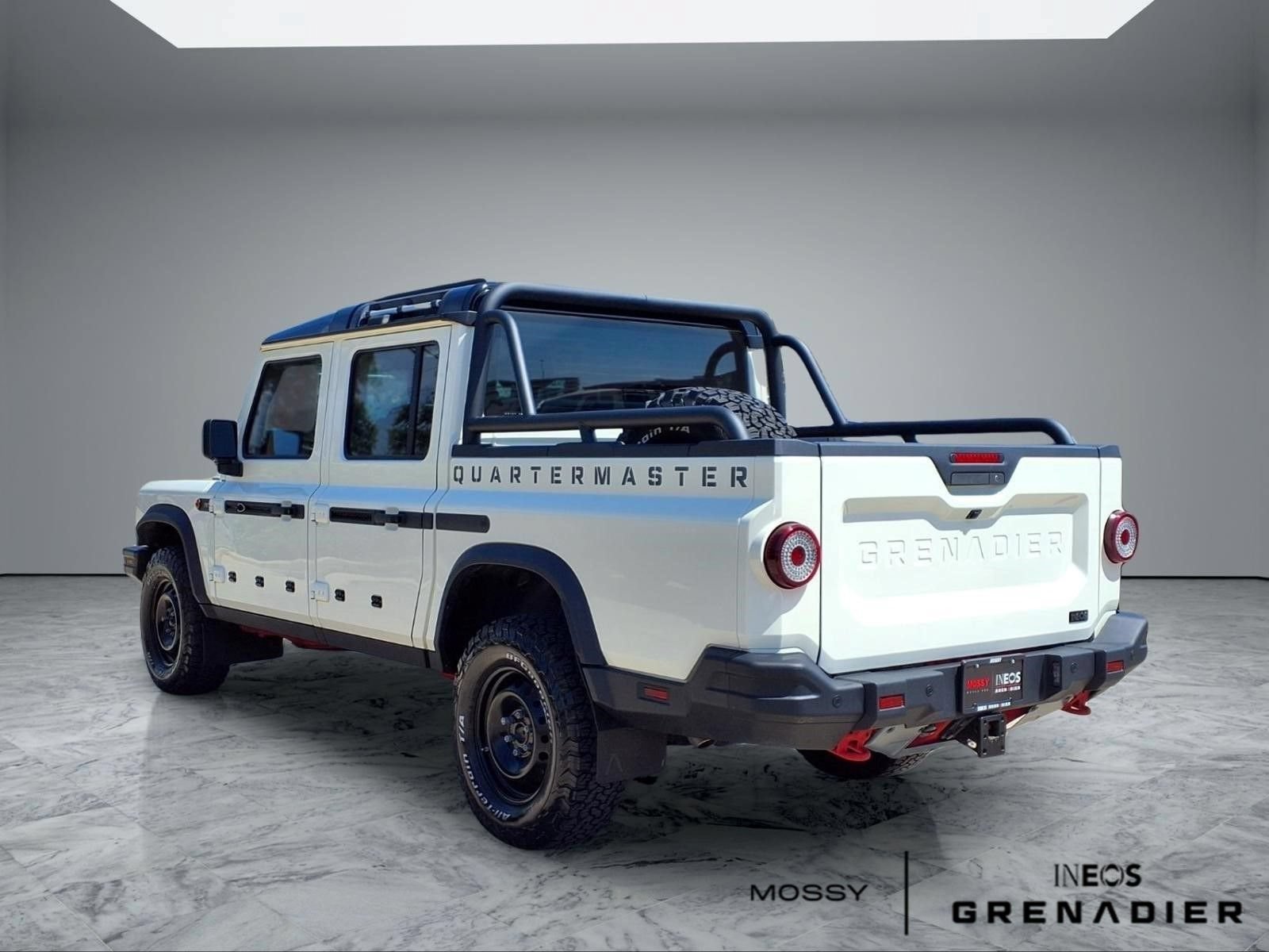 Used 2025 INEOS Grenadier Quartermaster AWD/4WD image 2