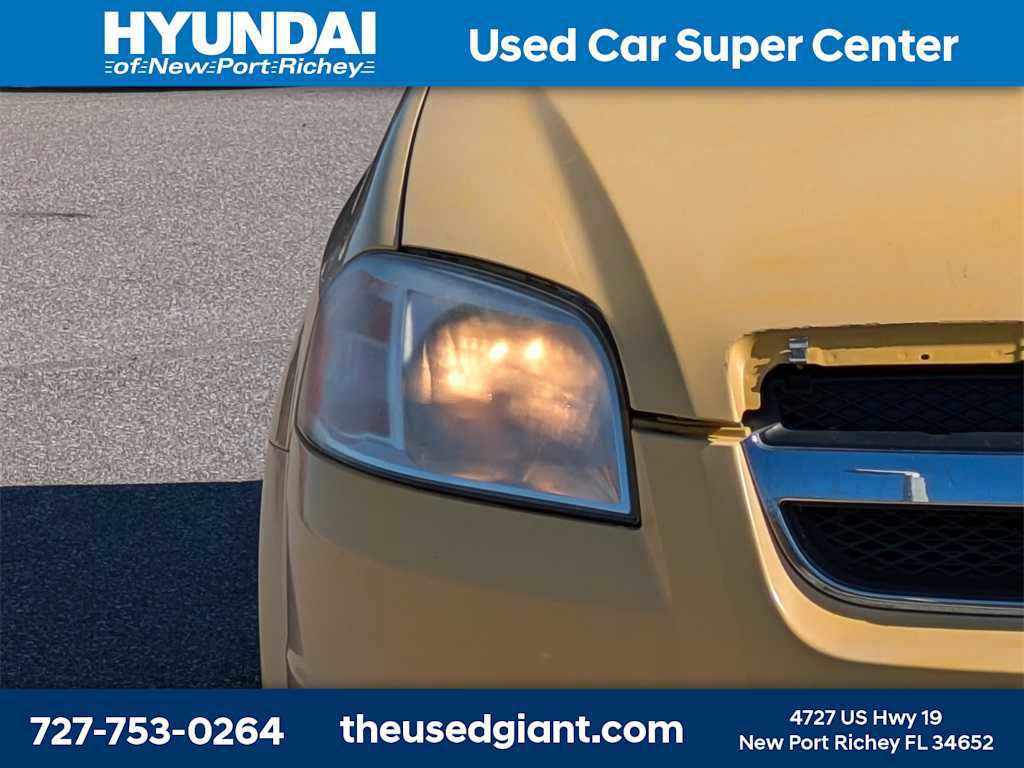 Used 2009 Chevrolet Aveo LT image 9