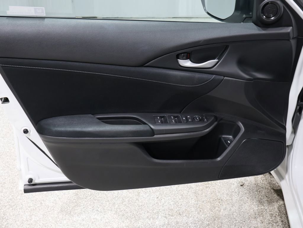 Used 2019 Honda Insight LX image 13