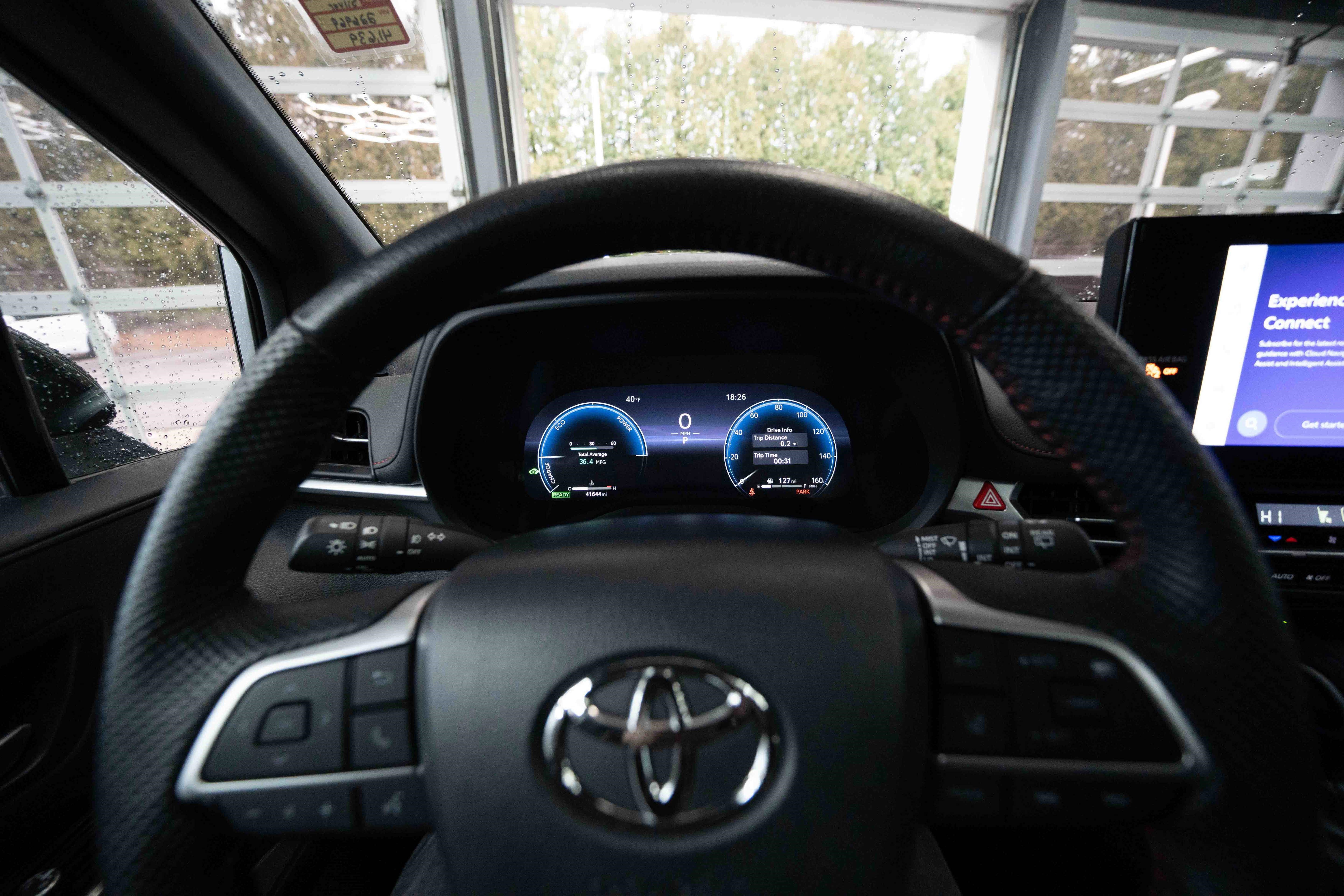 Used 2025 Toyota Sienna XSE image 15