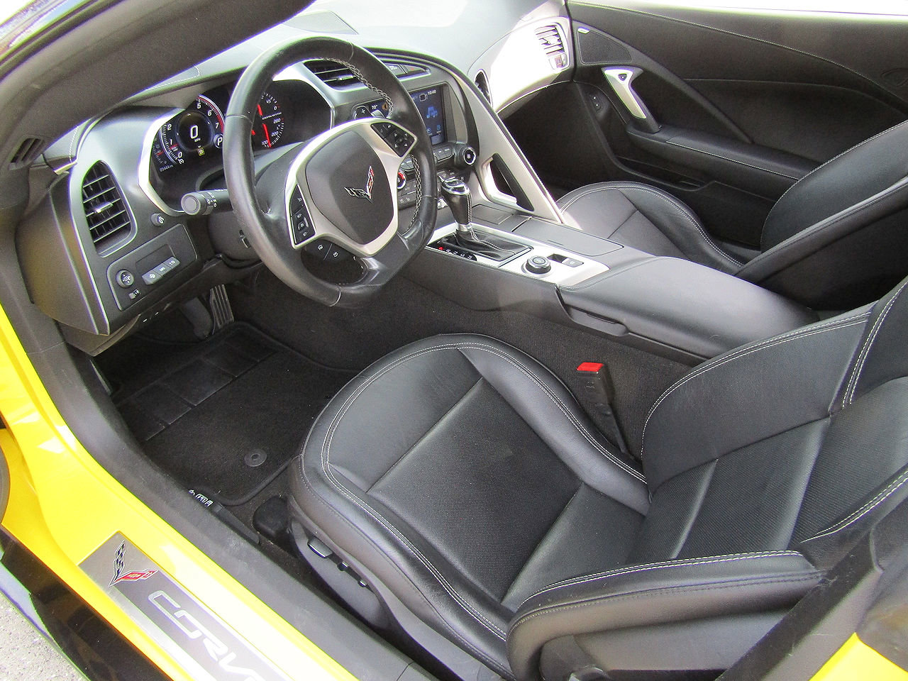 Used 2019 Chevrolet Corvette Grand Sport image 10