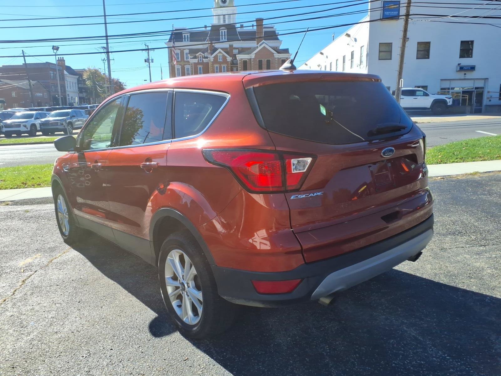 Used 2019 Ford Escape SE AWD/4WD image 8
