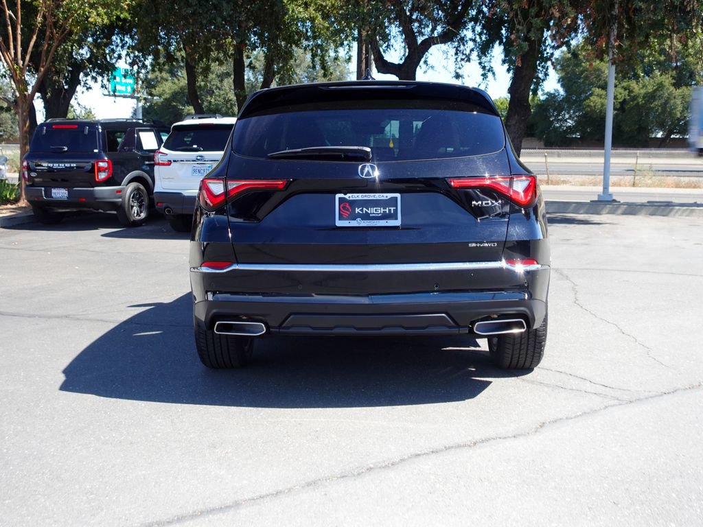 Certified 2023 Acura MDX w/ Technology Package AWD/4WD image 7