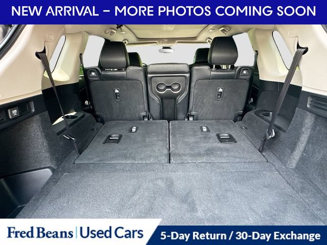 Used 2022 Acura MDX w/ Technology Package AWD/4WD image 33