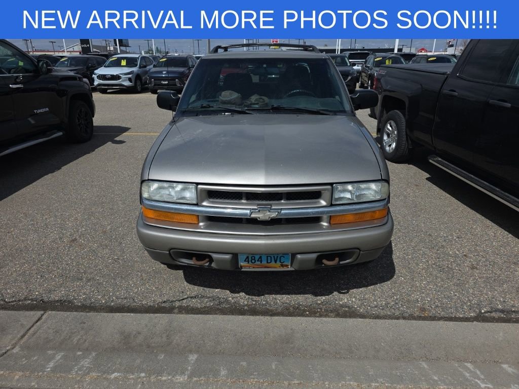 Used 2004 Chevrolet S10 Pickup LS w/ Appearance Package AWD/4WD image 8