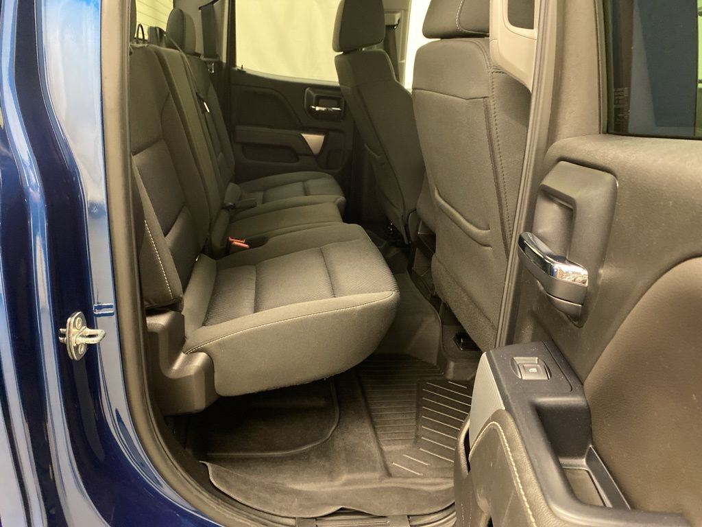 Used 2019 Chevrolet Silverado 1500 LT w/ All Star Edition image 17