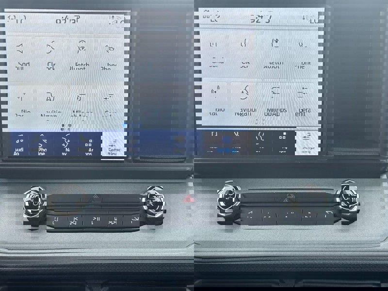 Used 2023 Ford Maverick Lariat w/ Lariat Luxury Package image 12