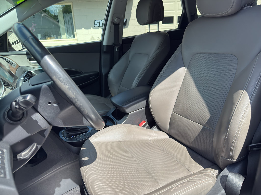 Used 2019 Hyundai Santa Fe XL AWD/4WD image 10