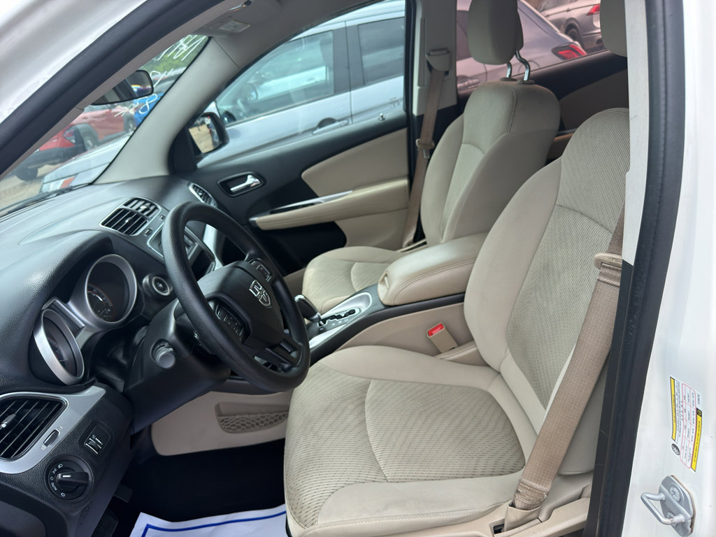 Used 2017 Dodge Journey SE FWD image 10