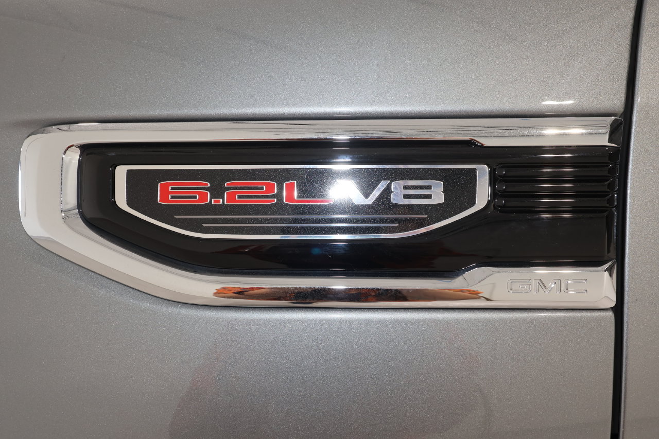 Used 2023 GMC Sierra 1500 SLT w/ SLT Premium Package AWD/4WD image 35