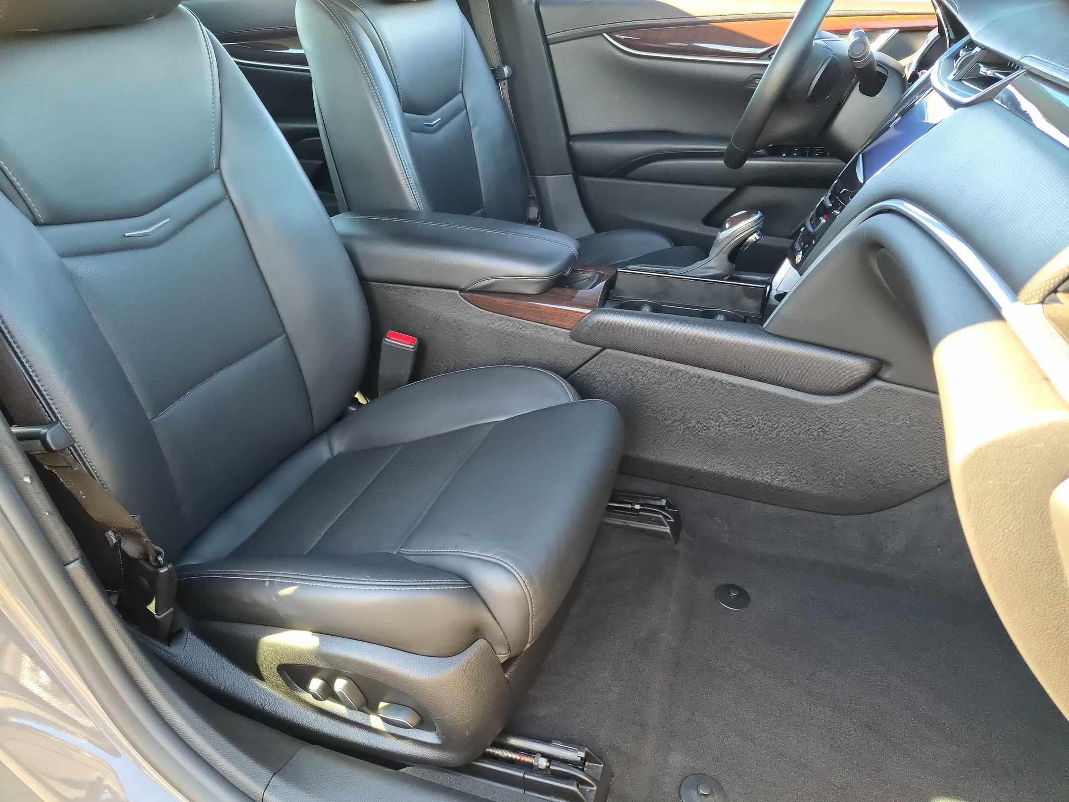 Certified 2017 Cadillac XTS Luxury AWD/4WD image 27
