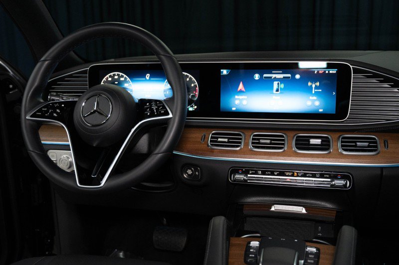 Certified 2026 Mercedes-Benz GLE 350 4MATIC image 19