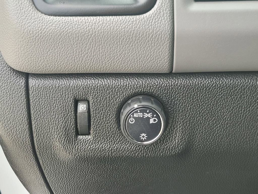 Used 2018 Chevrolet Colorado W/T w/ WT Convenience Package image 27