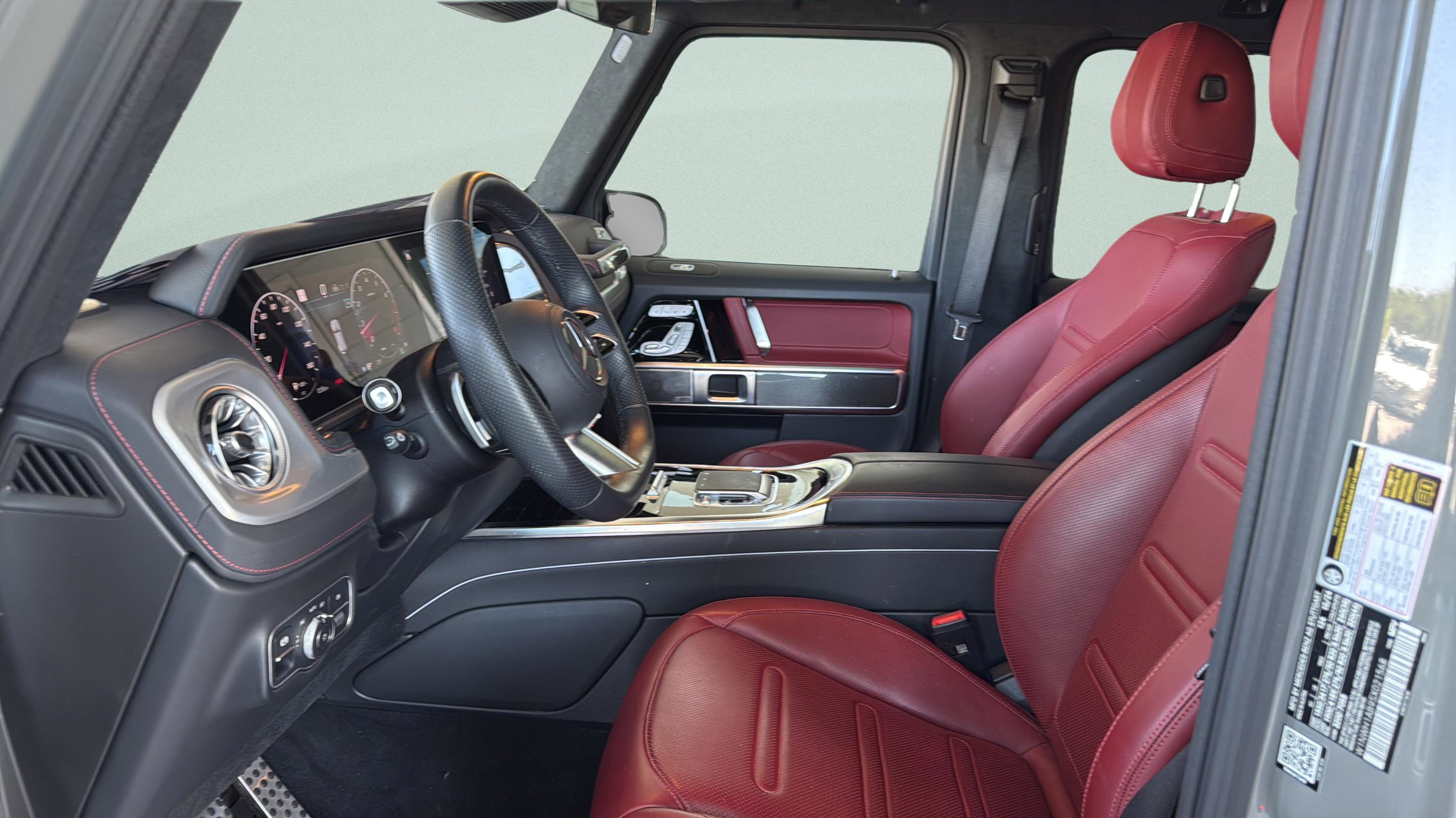 Certified 2025 Mercedes-Benz G 550 image 28
