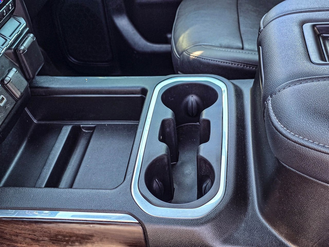 Used 2021 GMC Sierra 1500 SLT image 21