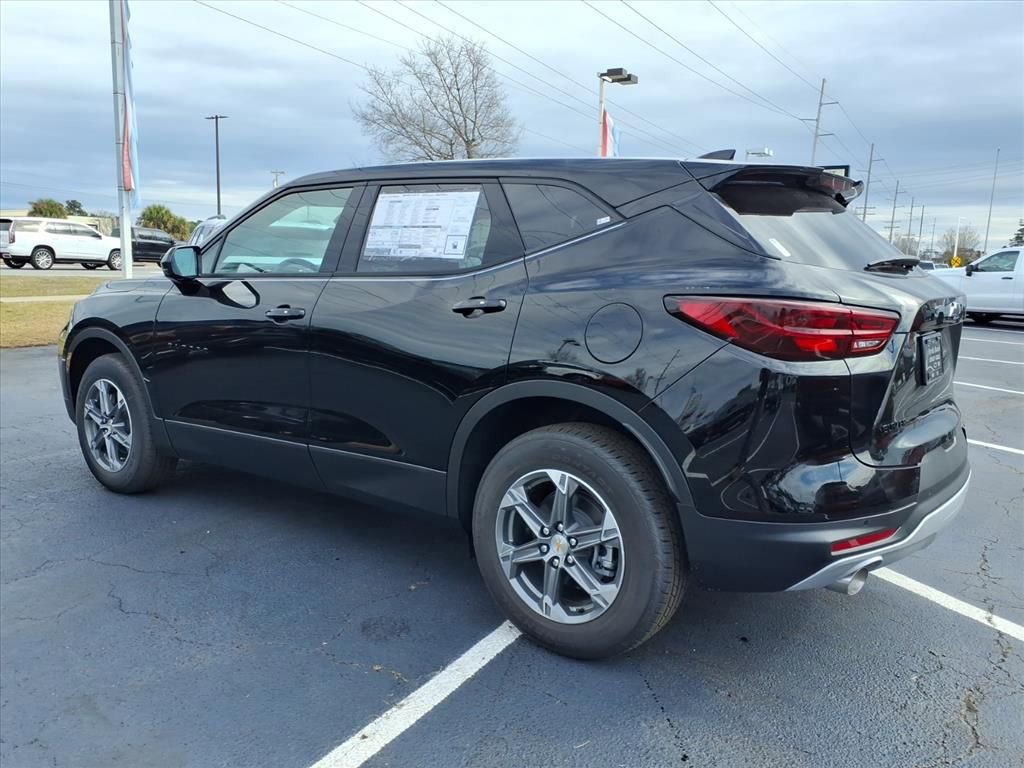 New 2026 Chevrolet Blazer LT image 5