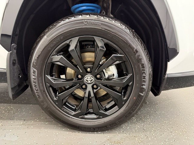Used 2024 Toyota RAV4 XSE w/ Weather Package AWD/4WD image 22