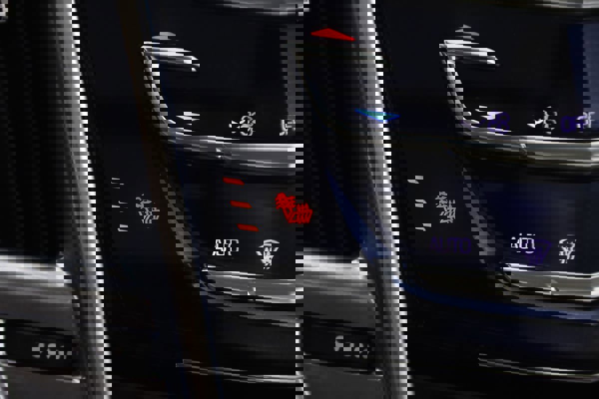 Used 2015 Cadillac SRX Performance FWD image 8