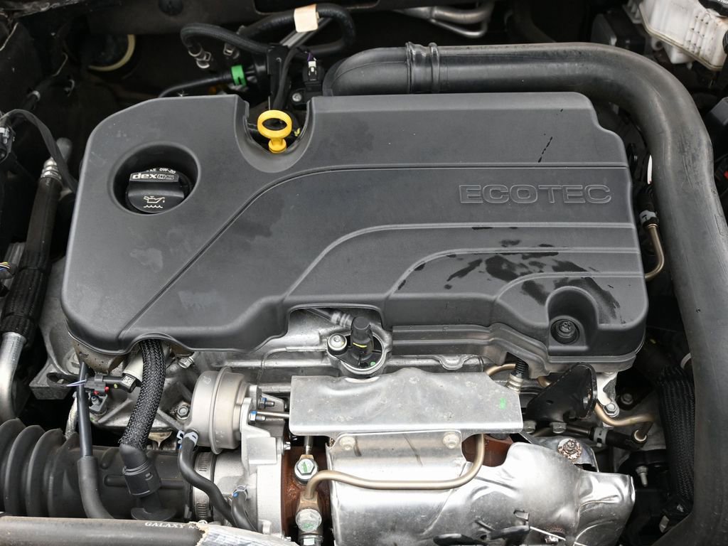 Used 2023 Chevrolet Malibu LT image 39
