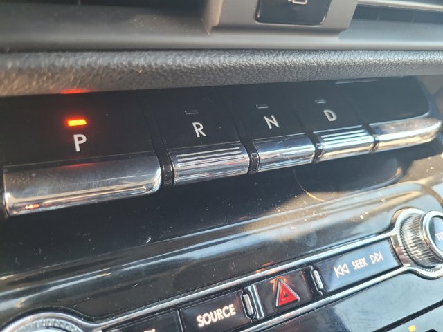 Used 2021 Lincoln Corsair FWD image 20