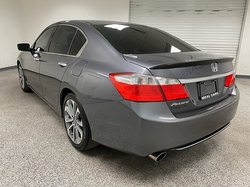 Used 2015 Honda Accord Sport image 7