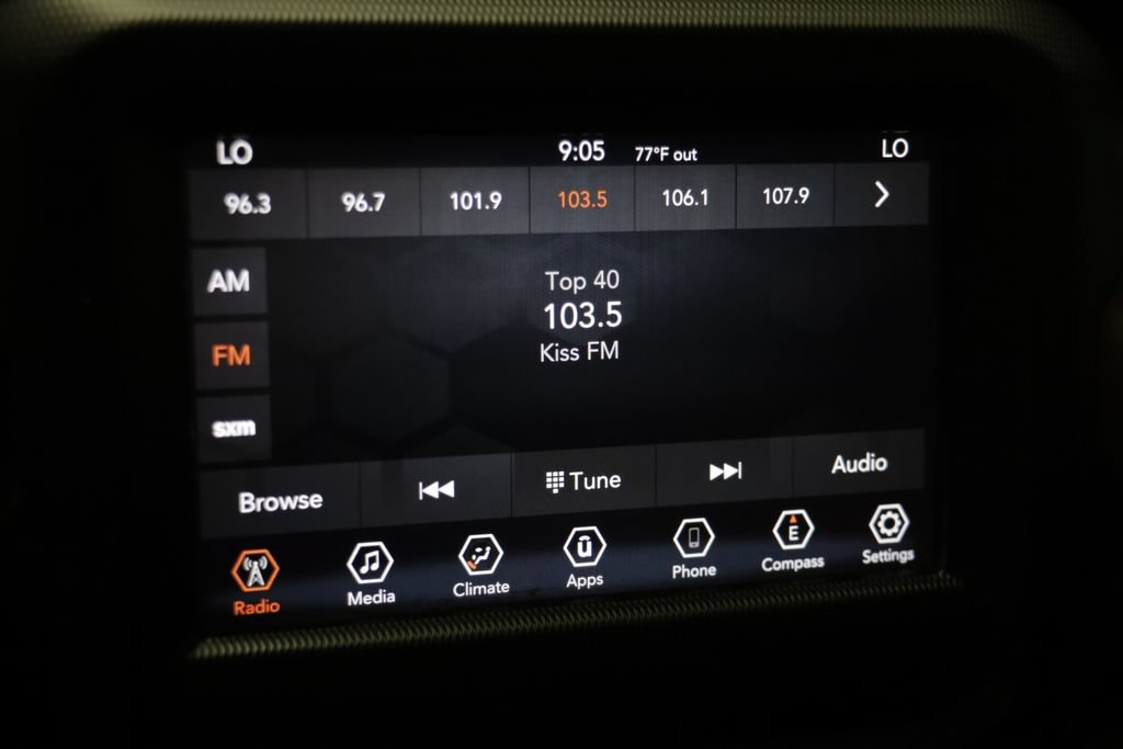 Used 2019 Jeep Wrangler Sport AWD/4WD image 9