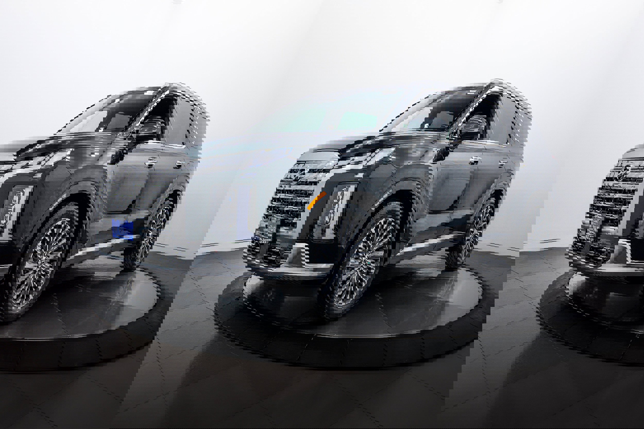 Used 2024 Hyundai Palisade Calligraphy image 6