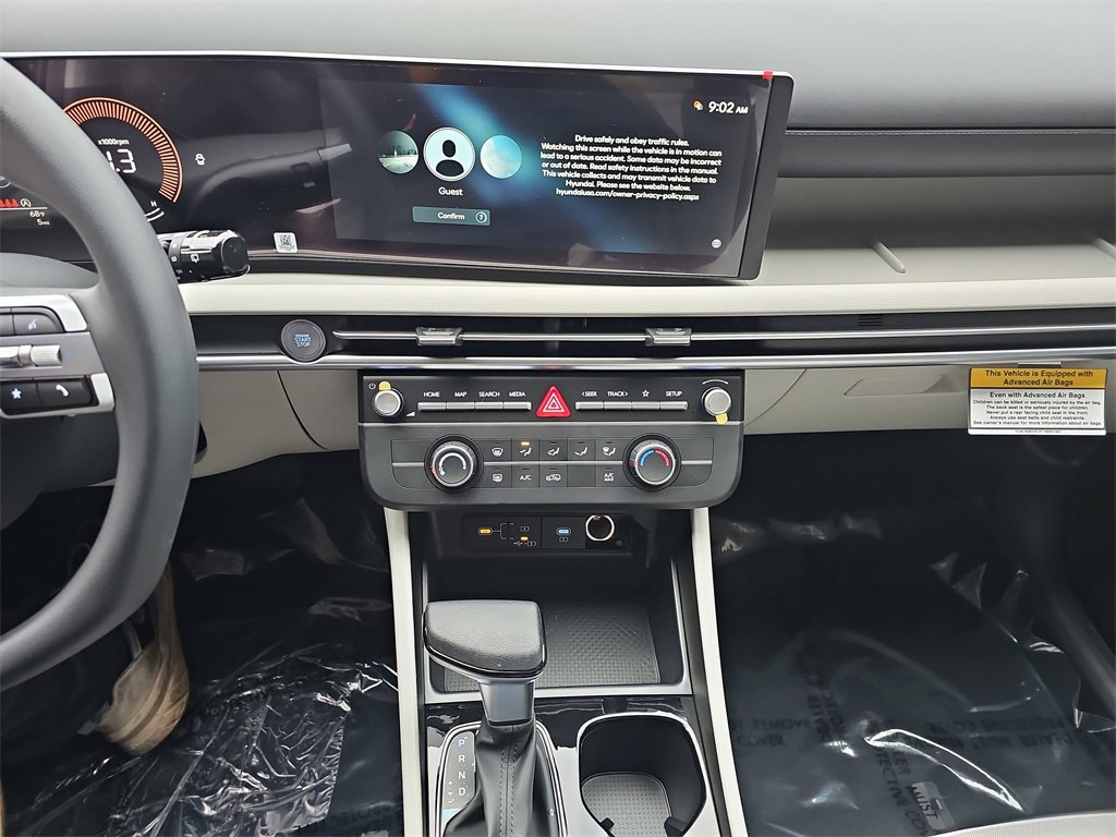 New 2026 Hyundai Tucson SE image 19